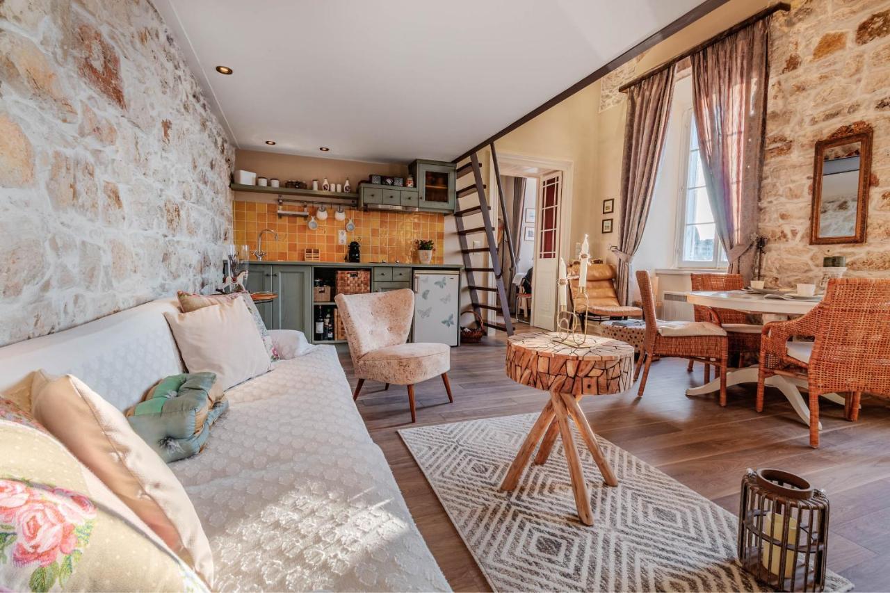 Mouragia Loft - Waterfront Old Corfu Town Apartman Kültér fotó