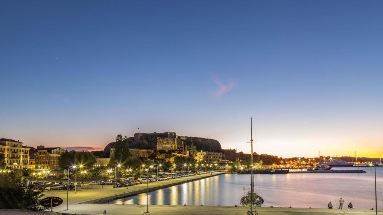 Mouragia Loft - Waterfront Old Corfu Town Apartman Kültér fotó
